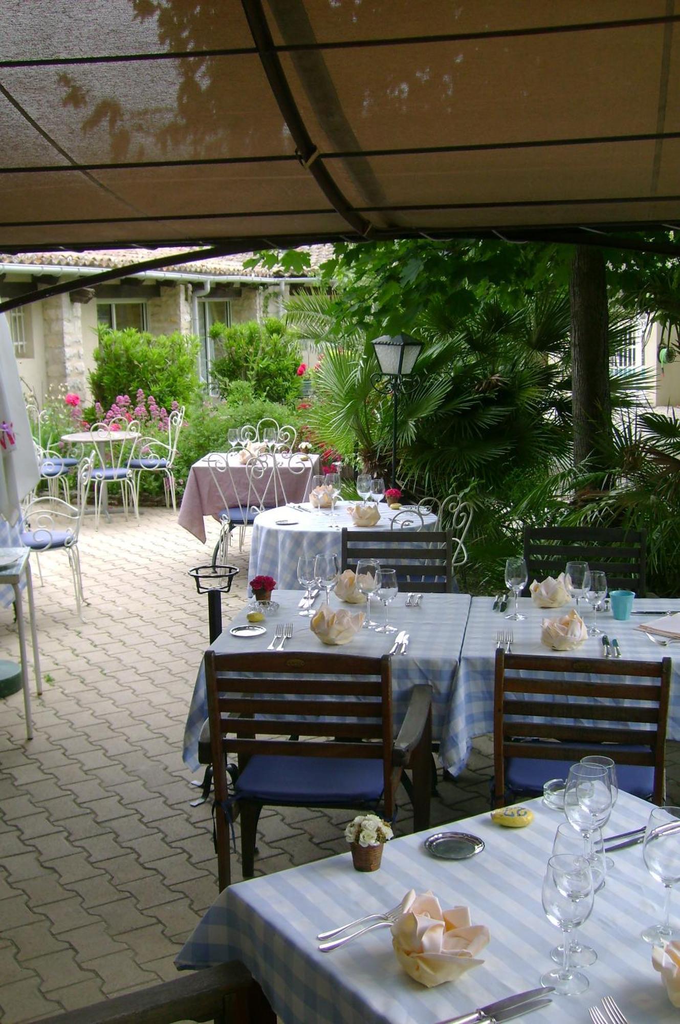 Auberge De Tavel Eksteriør bilde